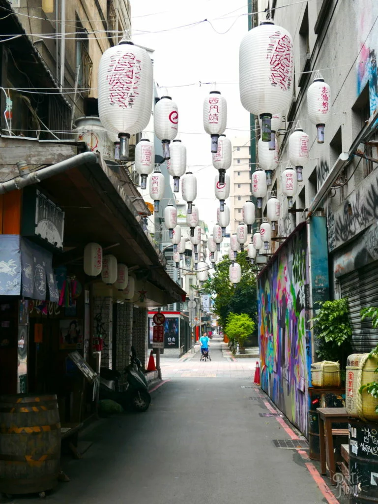 lanterne ximending taipei